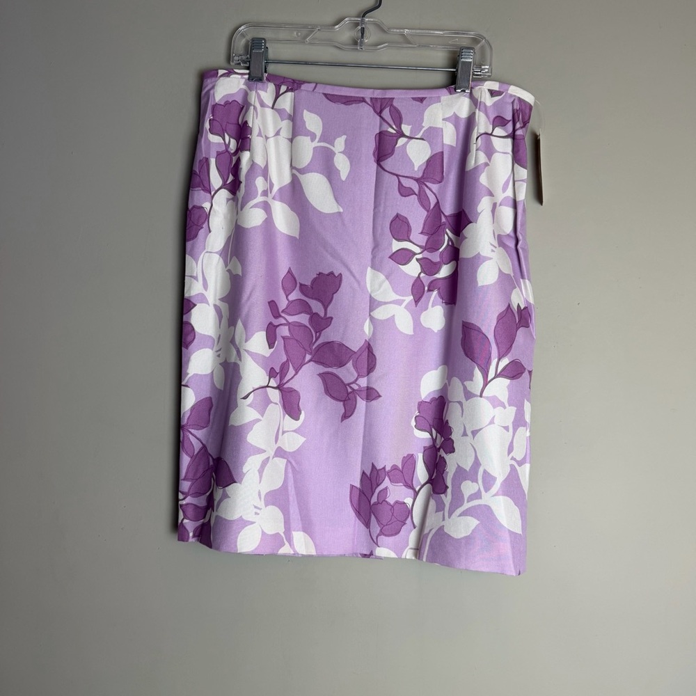 Amanda Smith Purple and Cream Floral Print Silk Skirt Size 12P